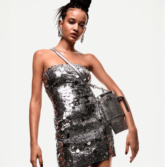 NWT Betsey Johnson Kitsch Hydration Honey Silver Tumbler Crossbody Bag - Picture 2 of 5